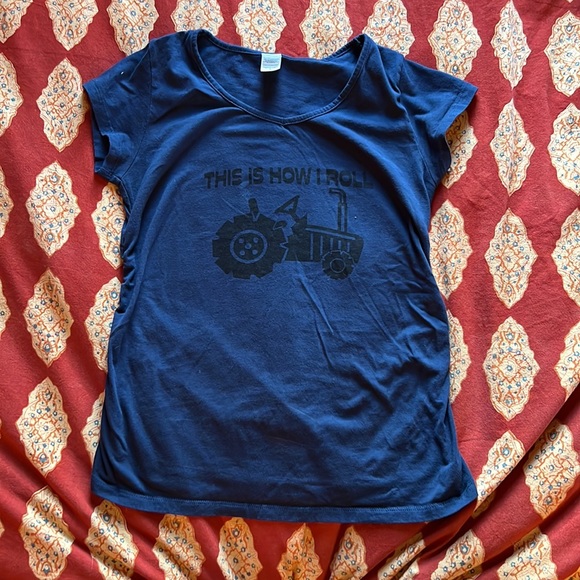 Cafe Press “This Is How I Roll” Tractor Maternity Tee with Side Ruching - Picture 2 of 4